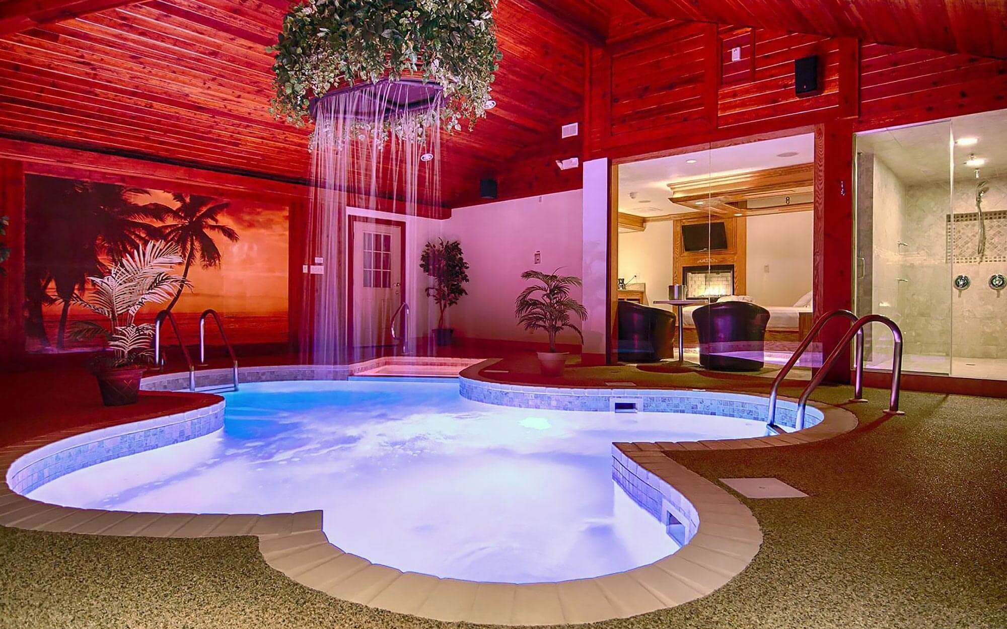 Sybaris Pool Suites Sybaris Romantic Weekend Getaways In Chicago 